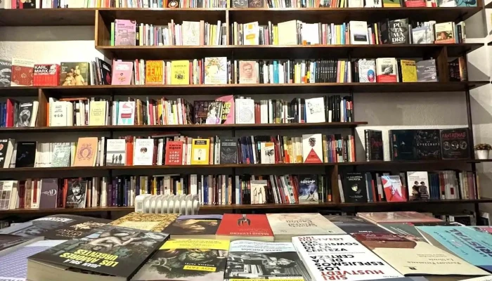 Guarida -  Interior - Montevideo