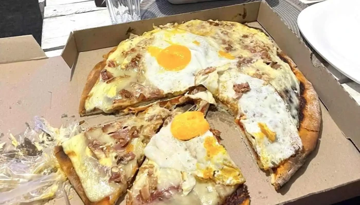 Guayabos Bar -  Comidas Y Bebidas - Montevideo