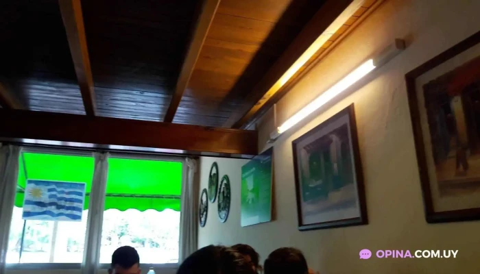Guayabos Restaurante -  Videos - Guichón