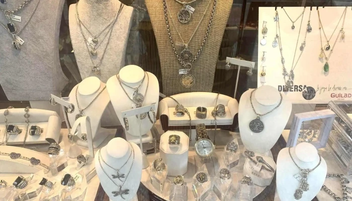 Guilad Joyas -  Pendiente - Montevideo