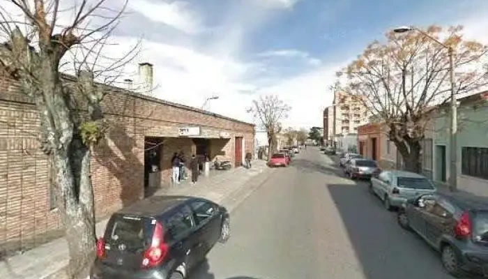 Gustavo -  Cerca De Mi - Las Piedras