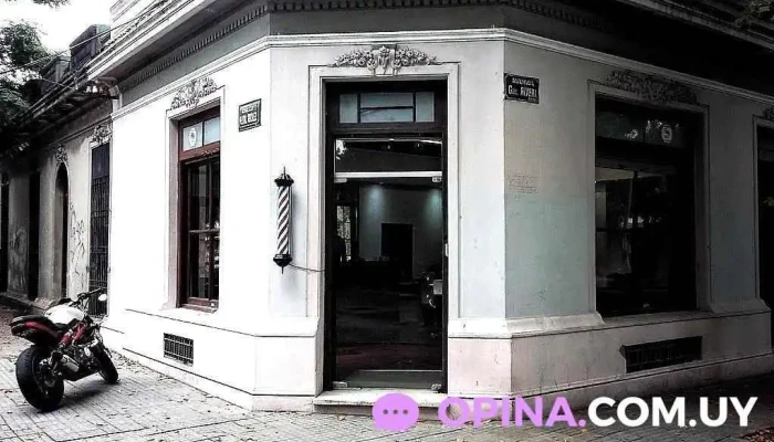 HairBox - Barbershop and male image - Meliton Gonzalez