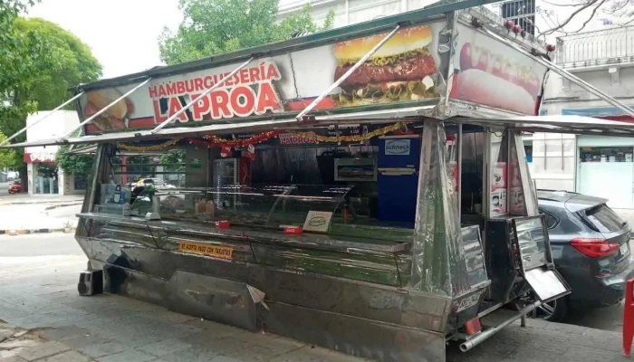 Hamburgueseria La Proa Todas - Montevideo