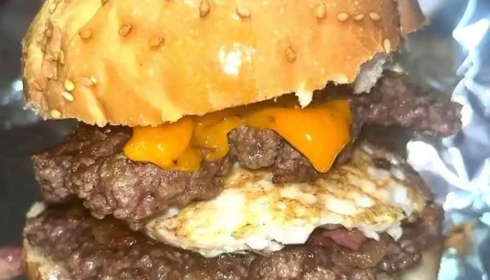 Hamburguesería y Rotiseria Lo de Cris - Montevideo