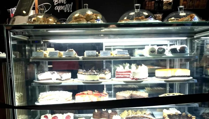 Hb Coffee Shop -  Comentario 7 - Montevideo