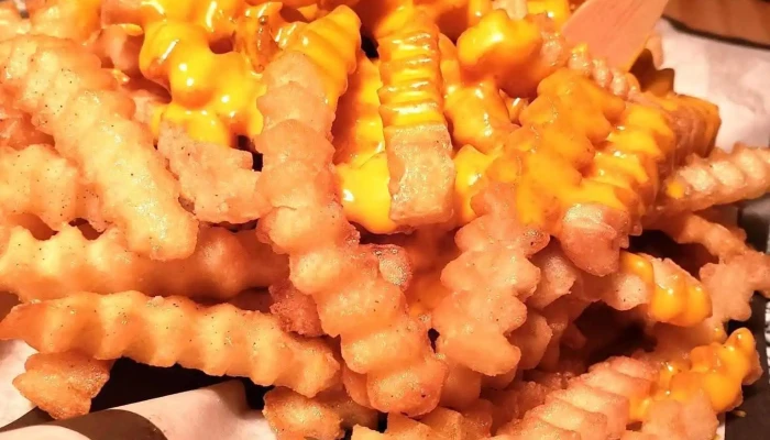 Hdp Smash Burgers Pocitos Papas Fritas Con Queso - Montevideo