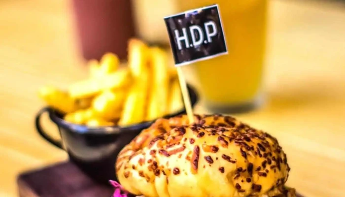 Hdp Smash Burgers Pocitos Papas Fritas - Montevideo
