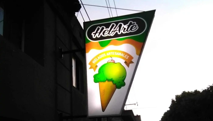 Hel Arte -  Comentario 2 - Rocha