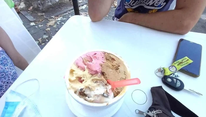 Heladeria Arco Iris Helado Italiano - Col. del Sacramento