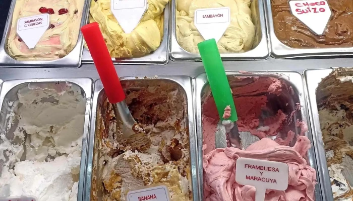 Heladeria Cafeteria Artesanal Mister Maquina Comentario 4 - Atlántida