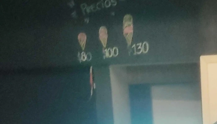 Heladeria Cafeteria Artesanal Mister Maquina Comentario 7 - Atlántida