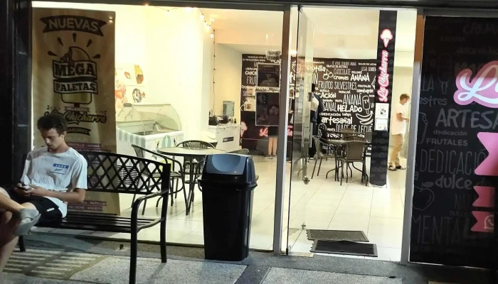 Heladeria La Chicharra Comentario 1 - Montevideo
