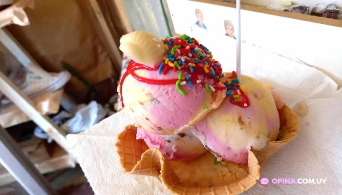 Heladeria La Chinita -  Comidas Y Bebidas - Melo