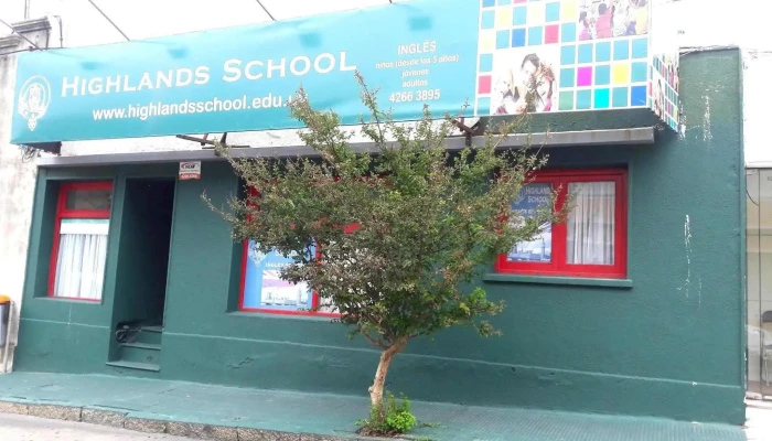Highlands School -  Comentarios - San Carlos
