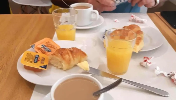 Hispano Hotel -  Comida Y Bebida - Montevideo