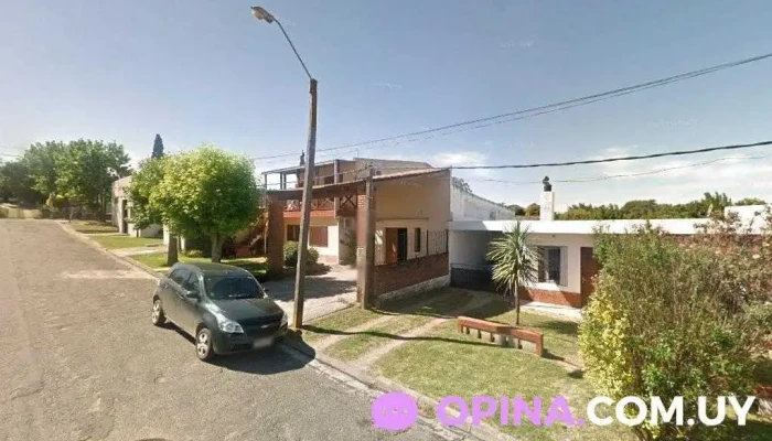 Hnos. Armand Ugon Ltda. - 70300 Nueva Helvecia