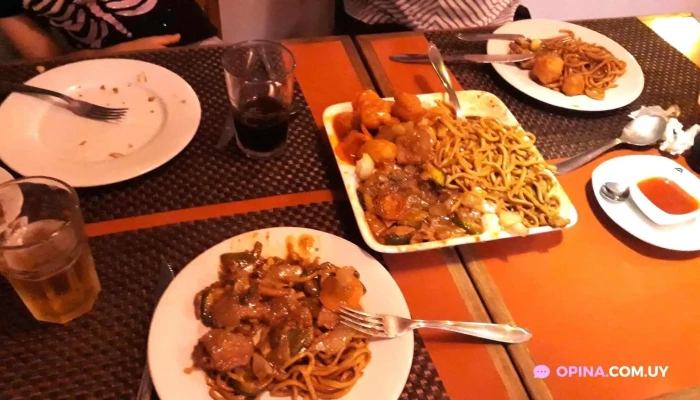 Hong Kong Malvin Comidas Y Bebidas - Montevideo