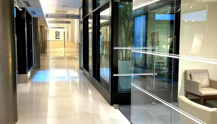 Hospital Britanico De Montevideo Lobby - Montevideo