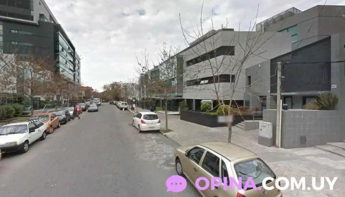 Hospital Británico Policlínico Morales - Montevideo