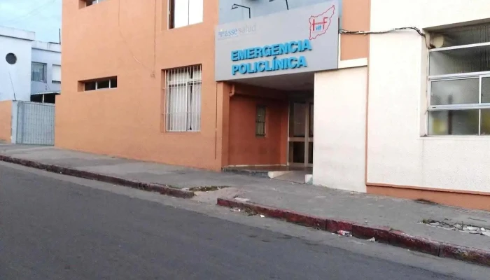 Hospital De Florida -  Abierto Ahora - Florida