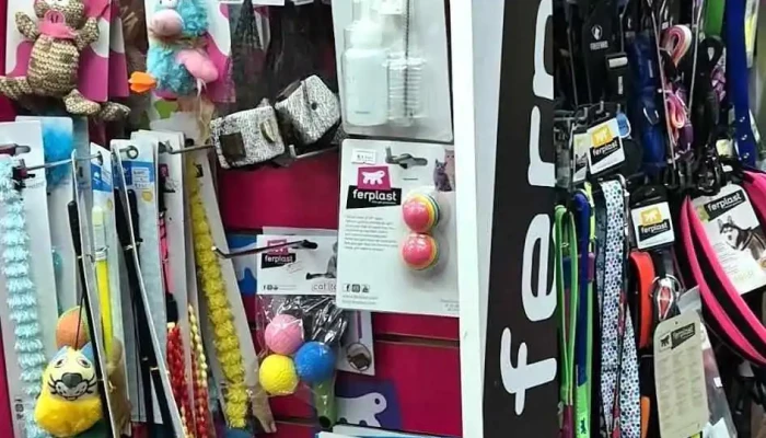 Hospital Veterinario El Cimarron Del Propietario - Barros Blancos