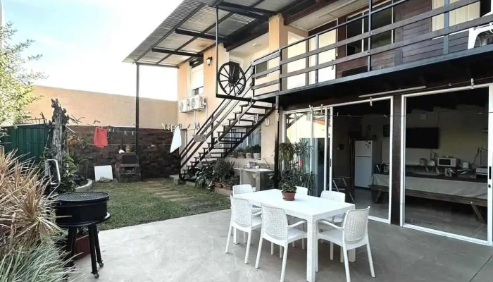 Hostel Familiar -  Exterior - Artigas