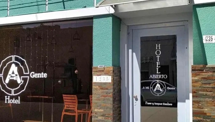 Hotel A Mi Gente -  Videos - Castillos