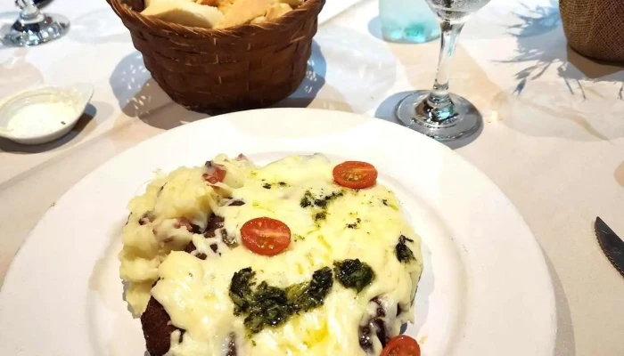 Hotel Carlos Gardel -  Comidas Y Bebidas - Tacuarembó