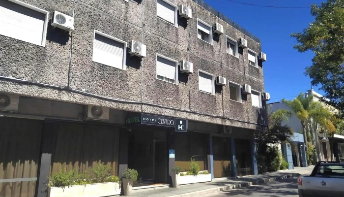 Hotel Centro De San Jose De Mayo De Los Visitantes - San José de Mayo