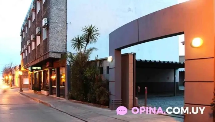 Hotel Centro -  Todo - San José de Mayo