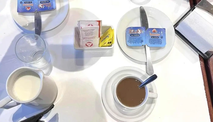 Hotel Colonial -  Comida Y Bebida - Maldonado