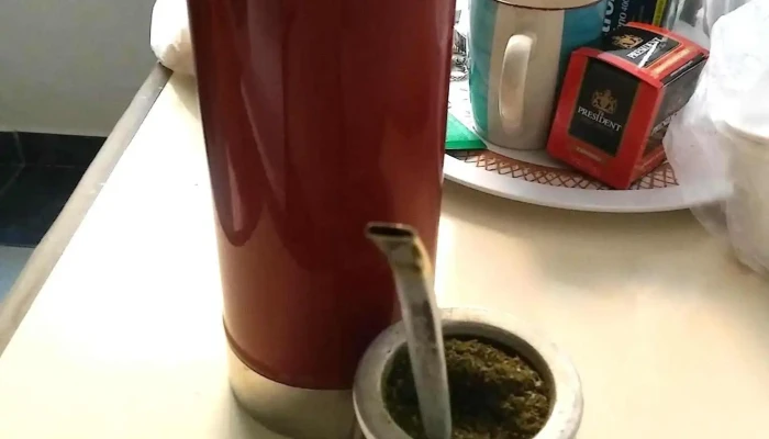 Hotel De La Terminal -  Comida Y Bebida - Montevideo