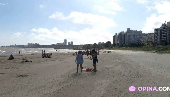 Hotel Gaviotas -  Videos - Montevideo