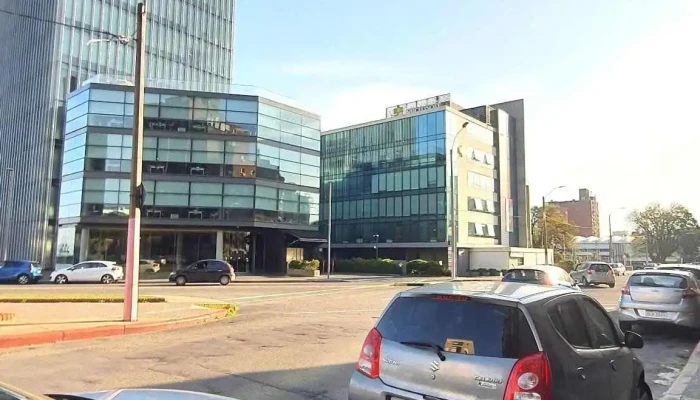 Hotel Ibis -  De Los Visitantes - Montevideo