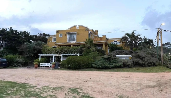 Hotel La Bluette -  Exterior - La Barra