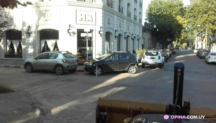 Hotel Maxim -  Exterior - Trinidad