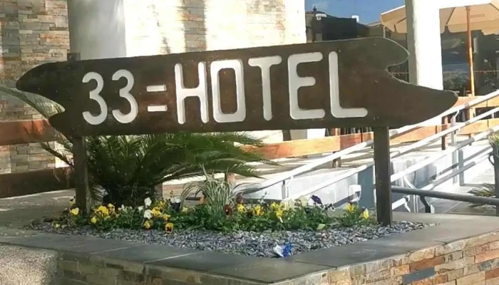 Hotel Treinta Y Tres -  Videos - Treinta y Tres