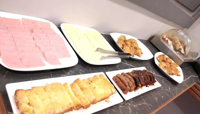 Hotel Urbano Mvd -  Comida Y Bebida - Montevideo