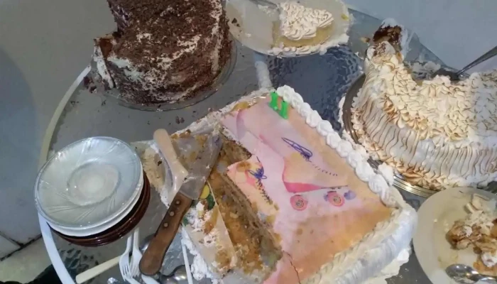 Iberia -  Comida Y Bebida - Montevideo