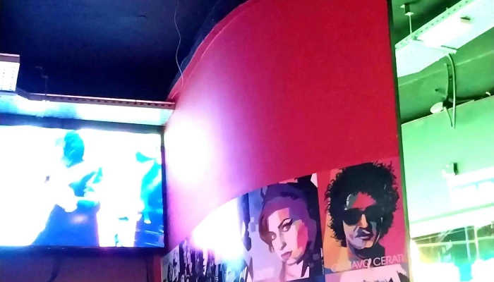 Icons Restopub Music Comentario 4 - Montevideo