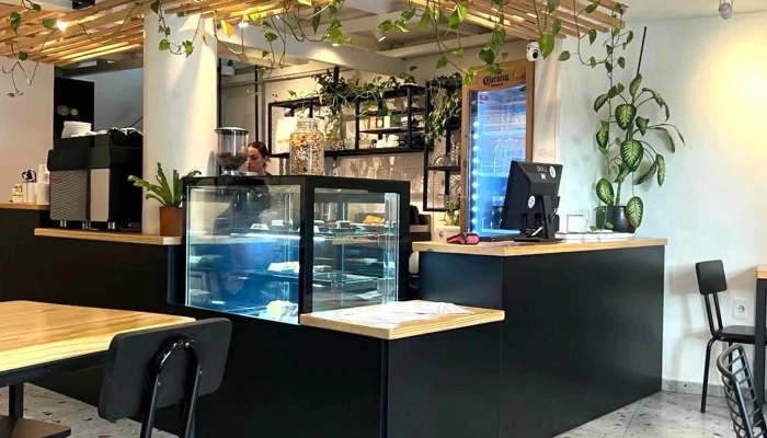 Idoneo Cafe Comentario 1 - Montevideo