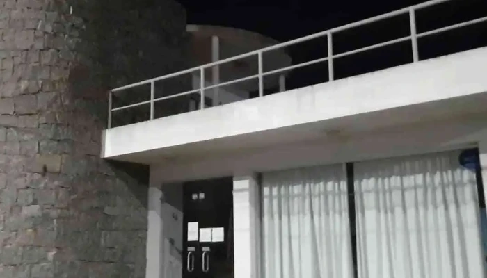 Ingles Silver Exterior - Solís de Mataojo