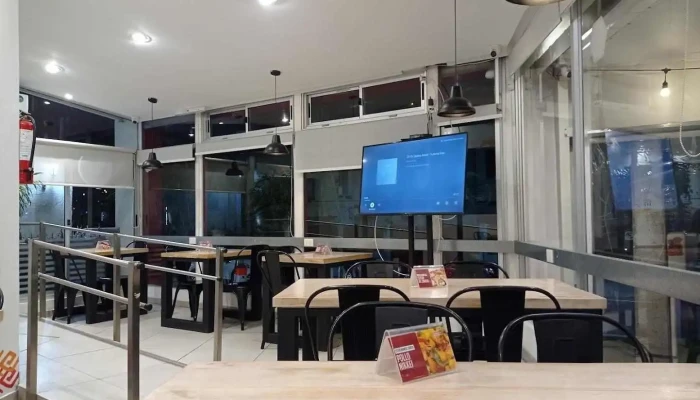 Inka Chicken Ambiente - Montevideo