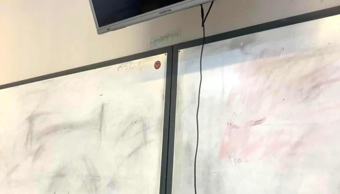 Instituto De Profesores Artigas -  Numero - Montevideo