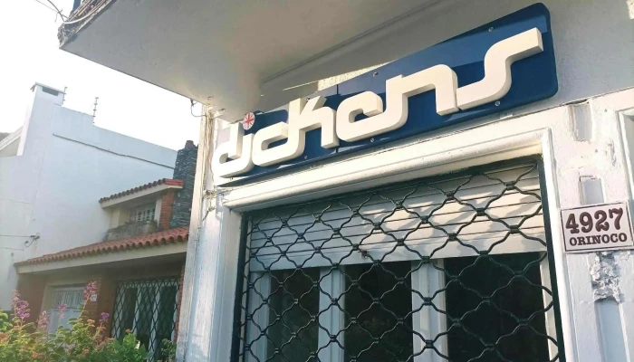 Instituto Dickens Malvin Del Propietario - Montevideo