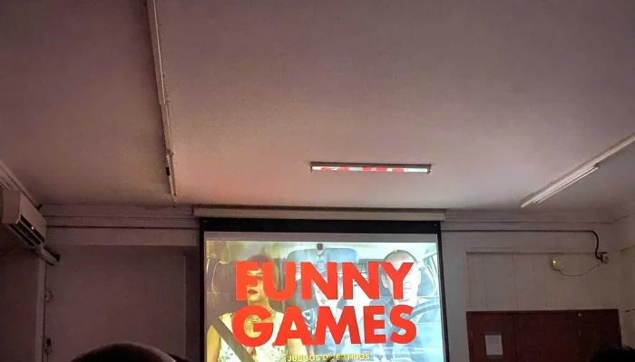 Instituto Nacional De La Juventud -    Inju Promocion - Montevideo