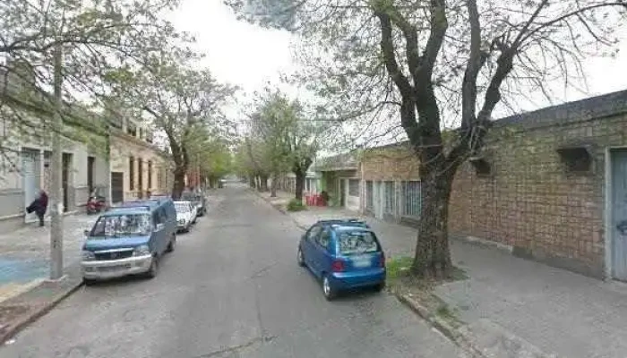 Instituto Superior De Comercio Villa Munoz Zonadeg - Montevideo