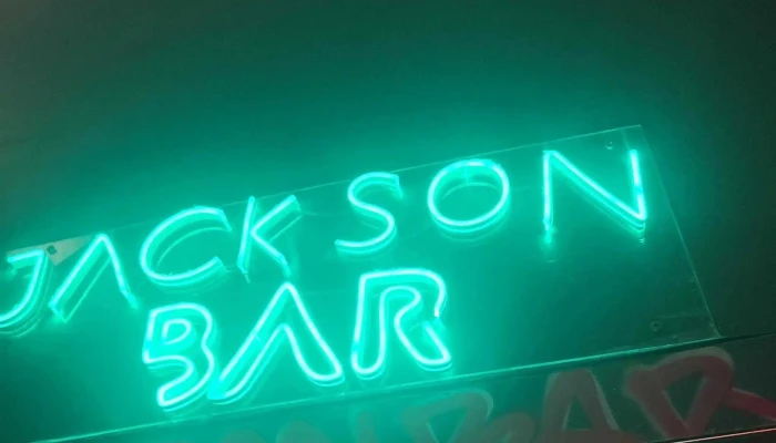 Jackson Bar -  Comentario 3 - Montevideo
