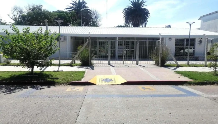 Jardin Publico Ndeg100 Direccion - Piri&aacute;polis