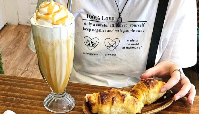 Jofi Sweets Cafe Comentario 1 - Melo